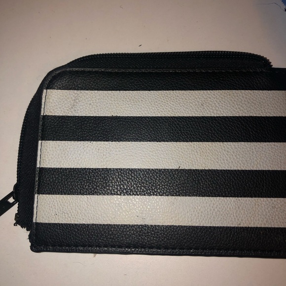 SEPHORA LITTLE PURSE OR BAG - Picture 2 of 2